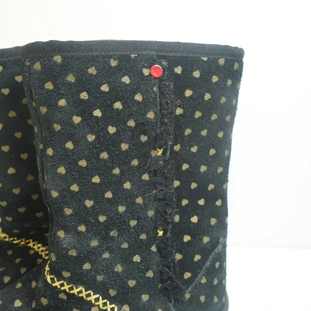 I‎ Heart UGG Suede Boots Girls Size 4 Black Gold Heart Print Mid Calf 1007120